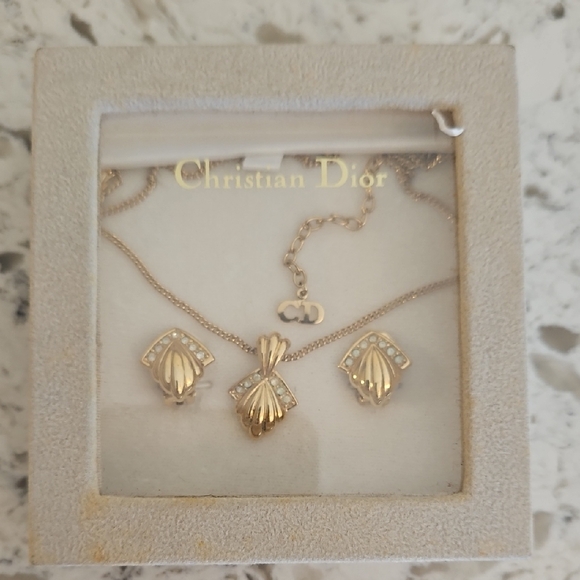 Dior Gold-tone Necklace and Clip-on Earrings Set